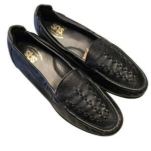 SAS Weave Black Slip-On  Comfort Loafer. Size 6.5